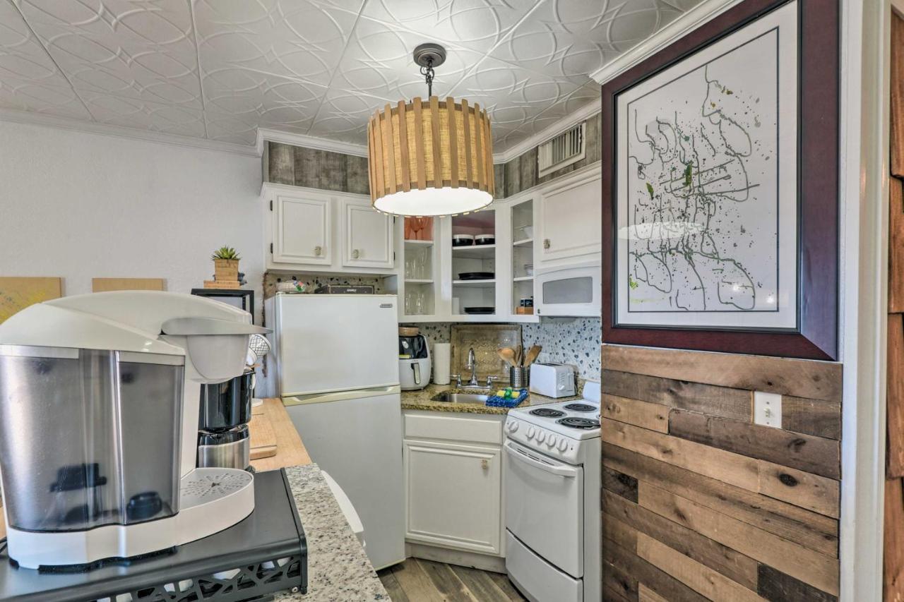 Apartment With Oceanfront Views And 2 Pools Galveston